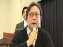 雨水活用の今回の社会実験について、東京経済大学教授の森反章夫さんと三鷹市建築家の会高屋秀喜さんの丁々発止。