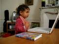 videos de Anaïs watching Winnie the Pooh