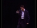 pierre desproges dans son sketch artiste d�gag� extrait spectacle humour drole petit rapporteur jacques martin