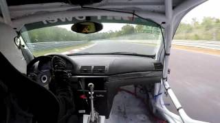 M3 loses door at 280 kph M3 loses door at 280 kph
