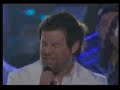 american-idol-idol-gives-back-top-8-shout-to-the-lord.htm