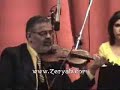 هاني البدري عازف الناي الاول في مصر من مواليد 76 وعاش في الكويت في بدايت حياته حتى انتقل الى القاهر ليستكمل دراستة في معهد الفنون الموسيقية