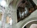 Orgue de Laon, Organ of Laon : The cathedral is one of the oldest in Europe, and served as a model for many others ; renowned for the balance of its design and inner light ; the cathedral is in the center of a fortified medieval city on top of a hill ; The jesuit Marquette who explored the Missippi, Ohio river and the region of the great lakes came from this town.