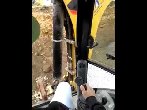 retro excavadora - El diego y el pablo;