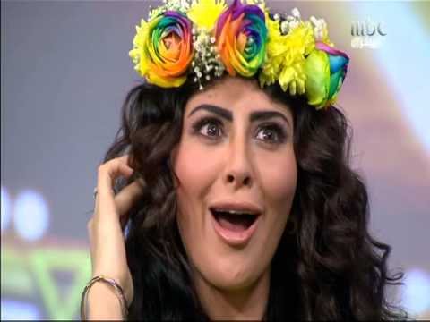 مريم حسين تقلد حليمة بولند وامل عوض في برنامج اصداء العالم مع مصطفي الاغا