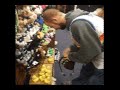 Three Dolla Billy steals rubber ducks from Barnes & Noble