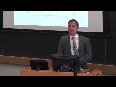 Watch 'Lars Lochstoer: Model Risk and Stock Prices - YouTube'