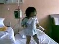 videos de Diva Baby singing at hospital