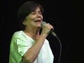 mar�lia medalha, cantora e compositora refer�ncia dos festivais de mpb na d�cada de 60, canta recentemente, no palco do sesc ipiranga, em 11/11/2006, 