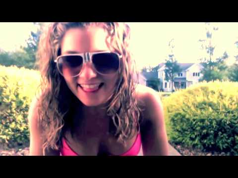 Last Friday Night – Katy Perry (MUSIC VIDEO)