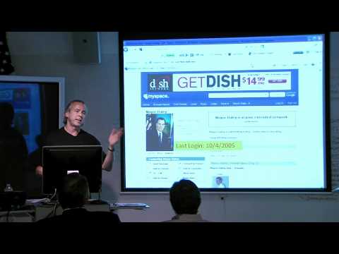Howard Tullman presents on Social Media