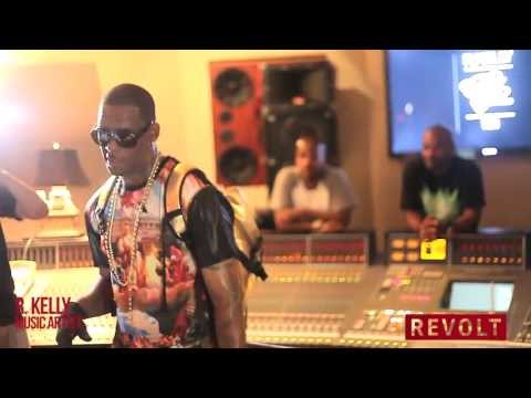HIP HOP NEWS YOU NEED TO KNOW...R. KELLY SPEAKS ON UPCOMING ALBUM 'BLACK PANTIES':