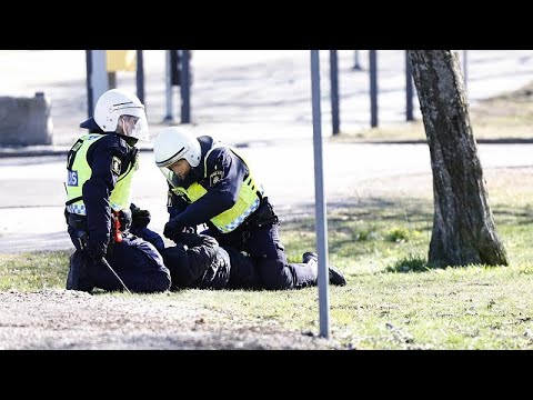 Schweden: Unruhen bei Protesten gegen Koranverbrenner P ...