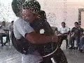 abrazos