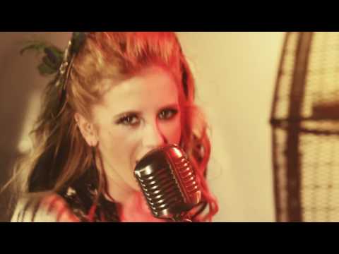 Lux - THE OFFICIAL VIDEO: As featured on Dance Mom's Episode 12. http://facebook.com/LuxOfficial http://twitter.com/LuxLivid http://luxlovelle.com.