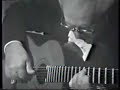 Segovia interpreta Villa-Lobos