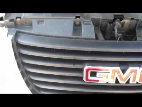 2007 GMC Yukon Headlight Replacement