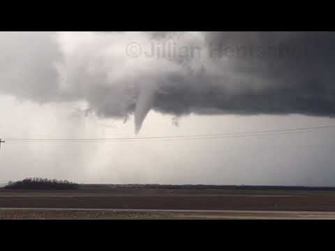 December tornado in central IL_Weather in Budapest, Hungary. Best of the week