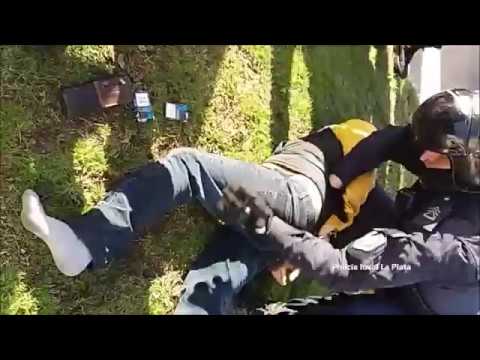 La Plata: Detenido comenzó un forcejeo con Policia Local