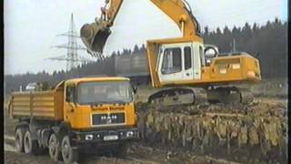  LIEBHERR R 932 HD-S