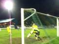videos de Gedman gets a little stamp in on the Rossendale keeper...