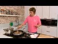 Jamie Oliver's mini shell pasta with a creamy smoked bacon and pea sauce - Ministry of Food