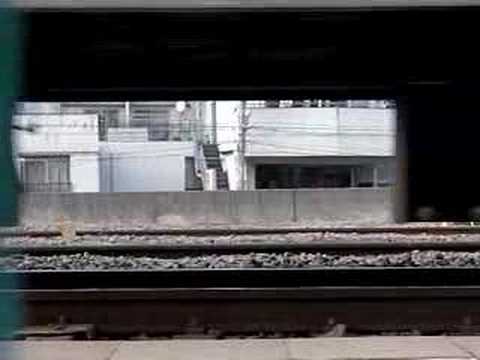 鉄道車両の床下スローモーション