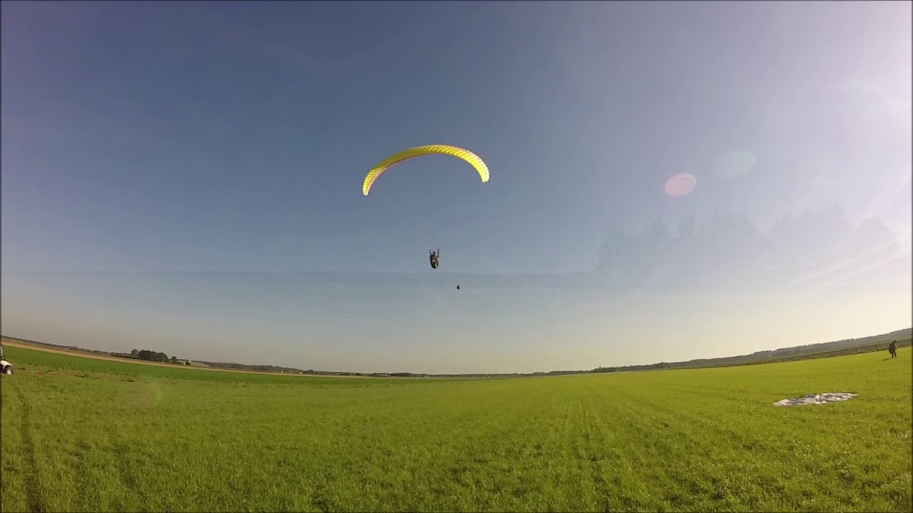 Veel starts bij paragliding Eurofly  op 5 oktober 2018