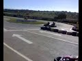 APUNTO DE PEGAR EL PASOTE EN LOS KARTS
