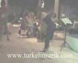 YUNAN MÜZİĞİ İLE KIRILAN TABAKLAR