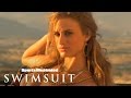 Julie Henderson-SI Swimsuit 2009