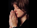 LE VOILE SE RELEVE (Claudia Nobre)