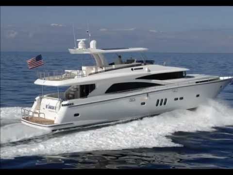 Johnson 80-MOTOR-YACHT video