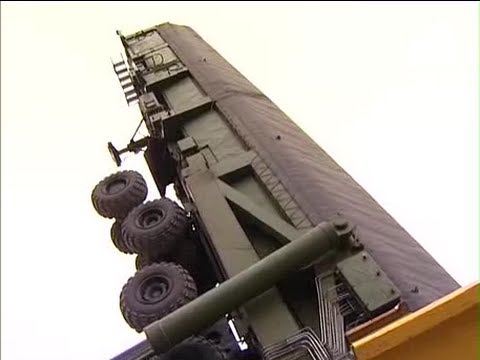 Topol M missile - Please visit my channel @ http://www.youtube.com/user/vexed123 The mighty Topol-M being deployed in a nuclear missile silo by the Strategic Missile Troops of...