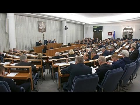 Auch polnischer Senat stimmt für umstrittenes Holocau ...
