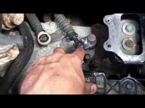 how to change a fuse in a pt cruiser