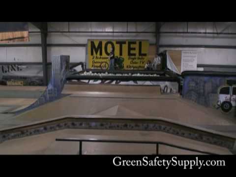 BMX BIKES TRICKS STUNTS CRASHES