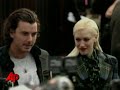 Gwen-Stefani-Gives-B