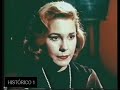 Parece comedia, pero No es una broma. El Coñac Soberano aprovechó una coyuntura social, emitiendo este anuncio publicitario. Fomentó el maltrato a la mujer porque eso le daba beneficios. ¿Cuántas marcas nos siguen hundiendo por sus propios intereses?  Hay cosas que ahora también son normales, ¿pero nos favorecen?