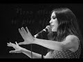 chanson d'olivia ruiz, extraite de l'album ''la femme chocolat,, qui a recu 02 victoires de la musique..
chanson magnifique, �motive, tristounette..
a vous de juger..
joyeuse �coute =)
*clip by me*