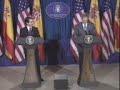 aznar hablando texano: estamouus trabajando en elloouuu