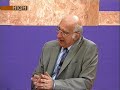 Νεοκλής Σαρρής - Μέσα από τις μικρές αγγελίες μιας εφημερίδας της Πόλης, παρουσιάζεται  η  δραματική μείωση και αλλοίωση του ελληνισμού της Κωνσταντινούπολης και προλέγεται  η μοίρα της Ελλάδος.