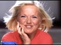 music video by geri halliwell performing it's raining men. (p) 2001 the copyright in this audiovisual recording is owned by emi records ltd.