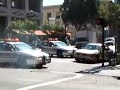 Policias idiotas e inutiles en un atraco a un banco.