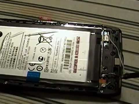 how to remove battery from droid razr hd