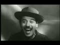 archie lee meighan, middle-aged cotton gin owner, can hardly wait for the 20th birthday of his childish bride baby doll, when he'll be allowed to consummate the marriage...he thinks. but rival owner silva vaccaro suspects archie of burning his gin down, and takes an erotic form of sicilian vengeance.