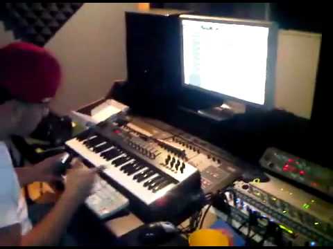 J Alvarez @ Dj Nelson - The Flow Is Back (Preview)