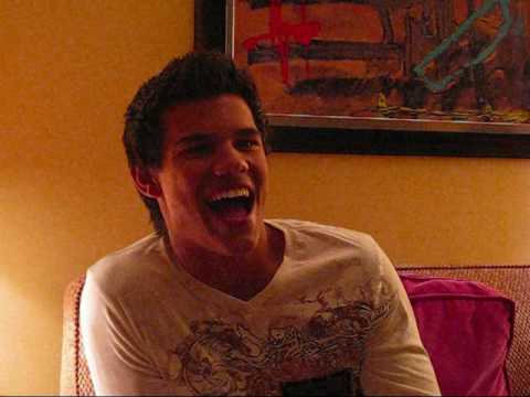 Taylor Lautner Talks Twilight With Teenmag.com!