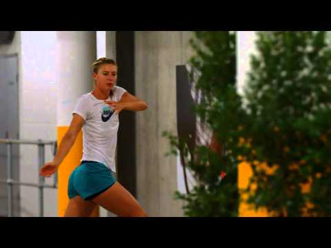 Sharapova limbers up - Australian Open 2015