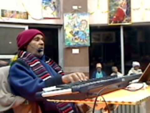 Saanvariyaa - Live Satsang from Maan Mandir Barsana by Shri Ramesh baba Ji Maharaj Night Sankeetan - Pad Gaan - Shri Baba Maharaj Date-Dec 29,2011 Deena nath dayaal Saanva...